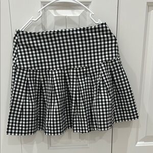 Black and White Pleated Skater Mini Skirt